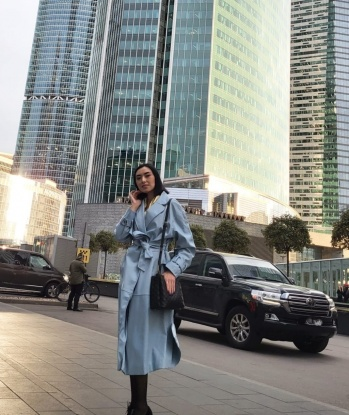 Со мной ты погрузишься в мир блаженства и удовольствия, которые только я могу дарить. Тышь, успокойся! Никаких ограничений в нашем общении: я знаю, как углубиться в каждую твою желанную фантазию и сделать ее реальностью. Открой мне свои страшные тайны и я заставлю их оживать! Вместе мы станем воплощением похоти и разврата. Позволь знакомству со мной стать запоминающим для тебя событием, а отзывы моих довольных клиентов лишь подтвердят мою неземную красоту и великолепные навыки. Устали от серости? Подари себе феерический отрыв – обращайся, и я воплотю все, о чем ты так давно мечтал! 😈💋🔥 2006, 31 год