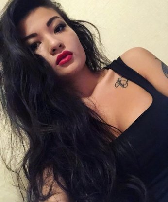 Я умею создавать атмосферу страсти и сексуального блаженства, воплощая все твои фантазии в реальность.
Мои услуги включают классический и эротический массаж, стриптиз, оральный секс, горячие игры и многое другое. Я всегда рада и открыта для экспериментов, чтобы каждый наш встреча была неповторимой и удовлетворяла твои самые сокровенные желания.
Отзывы обо мне говорят о моей профессионализме и том, как я умею удовлетворять своих клиентов. Мои фото настоящие и я гарантирую тебе полную конфиденциальность и приятную атмосферу.
Не упусти возможность испытать настоящий коктейль страсти и наслаждения со мной в Москве. ⭐ Напиши мне прямо сейчас и погрузись в мир удовольствия и наслаждения, который ты заслуживаешь! ⭐ 2830, 24 года