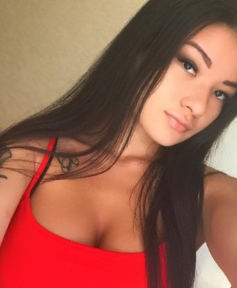 Я умею создавать атмосферу страсти и сексуального блаженства, воплощая все твои фантазии в реальность.
Мои услуги включают классический и эротический массаж, стриптиз, оральный секс, горячие игры и многое другое. Я всегда рада и открыта для экспериментов, чтобы каждый наш встреча была неповторимой и удовлетворяла твои самые сокровенные желания.
Отзывы обо мне говорят о моей профессионализме и том, как я умею удовлетворять своих клиентов. Мои фото настоящие и я гарантирую тебе полную конфиденциальность и приятную атмосферу.
Не упусти возможность испытать настоящий коктейль страсти и наслаждения со мной в Москве. ⭐ Напиши мне прямо сейчас и погрузись в мир удовольствия и наслаждения, который ты заслуживаешь! ⭐ 2830, 24 года